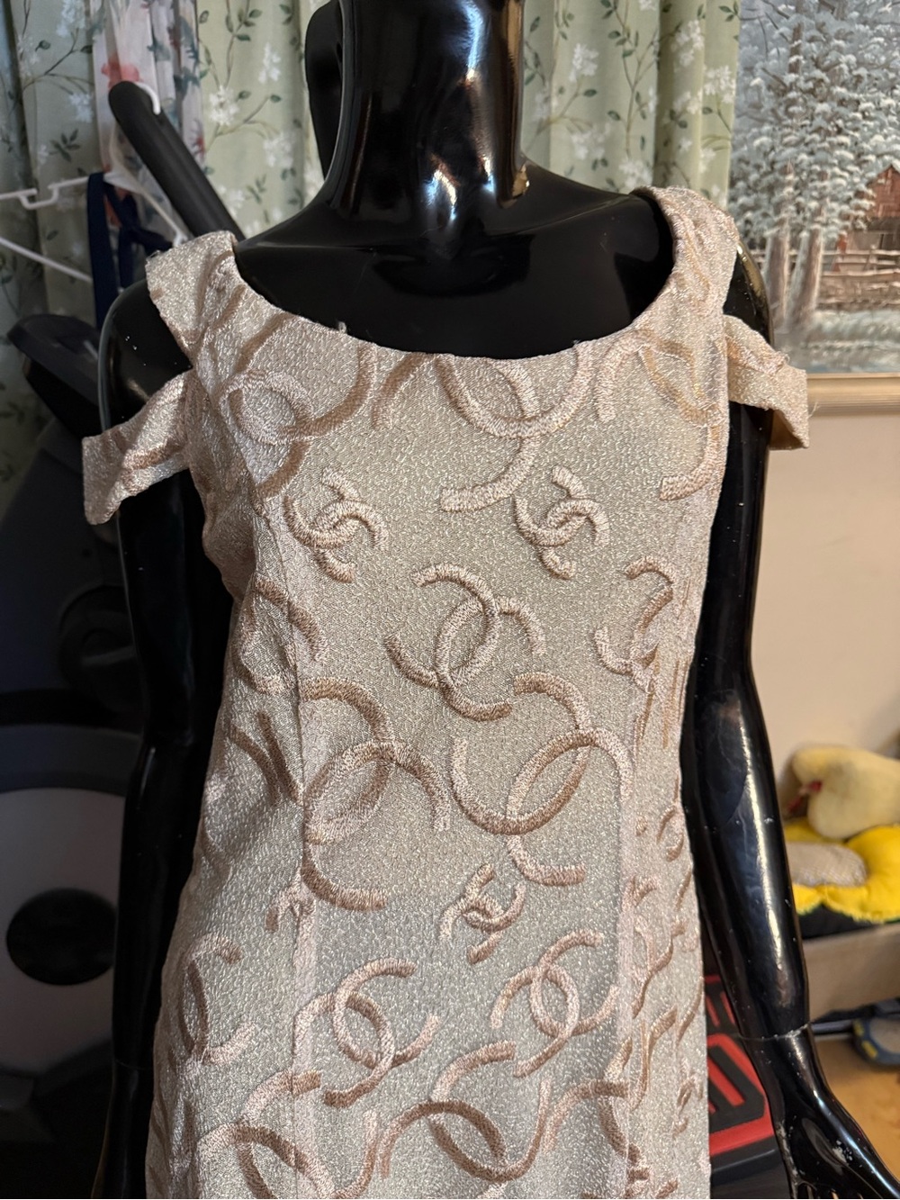 Elegant Cream Maxi Dress with Embroidered Swirl Detail
